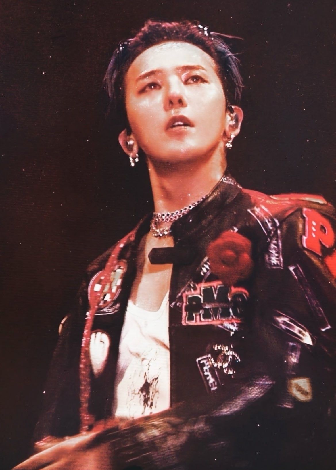 Latest photo of G-DRAGON (BIGBANG)