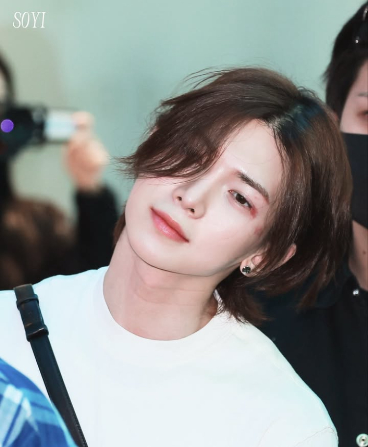 여상 (에이티즈)의 비하인드 컷