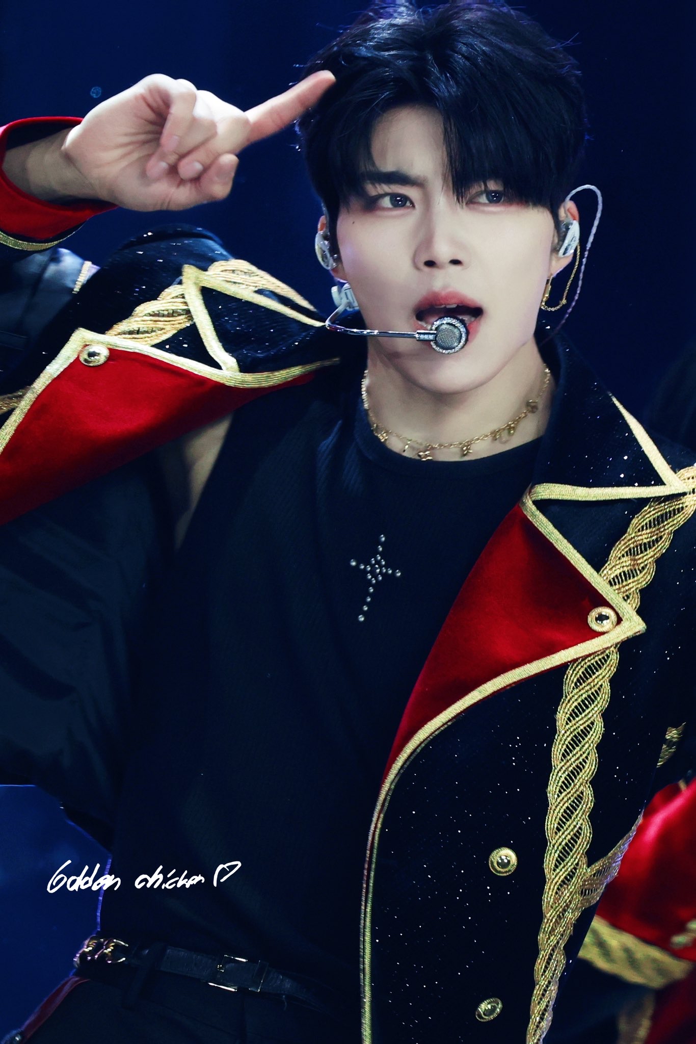 Behind-the-scenes cut of Park Gunwook (ZEROBASEONE)