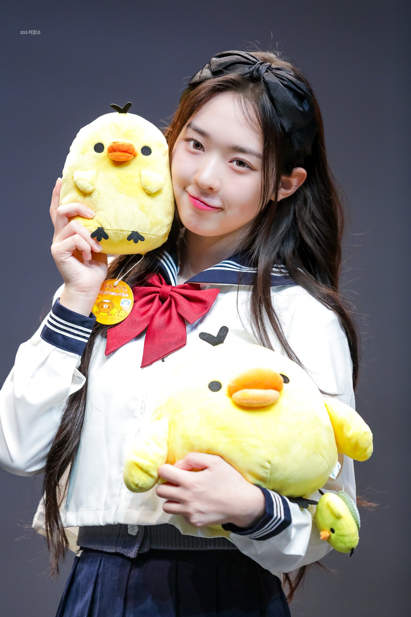 Recent activity shot of Kim Soomin (tripleS)