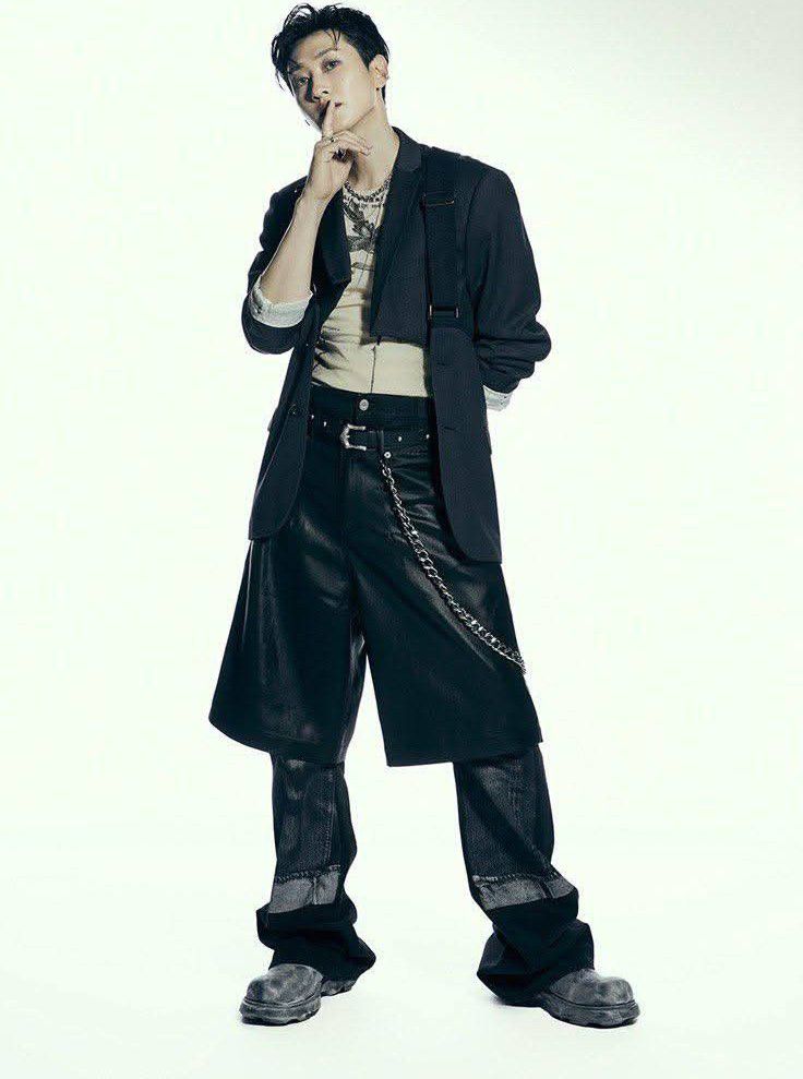 Behind-the-scenes cut of Eunhyuk (Super Junior)