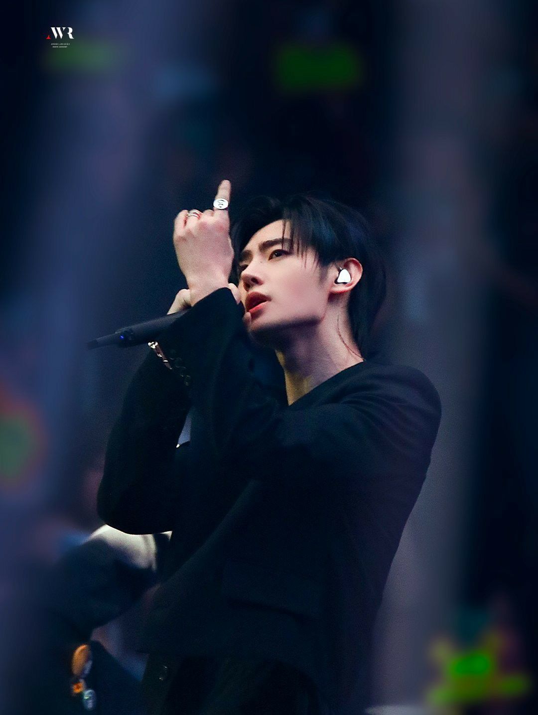Foto terbaru Sunghoon (ENHYPEN)