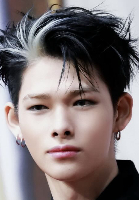 NI-KI (ENHYPEN)的最新照片