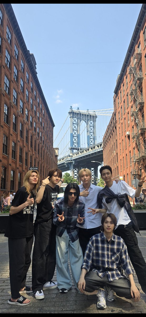 Latest photo of Xdinary Heroes