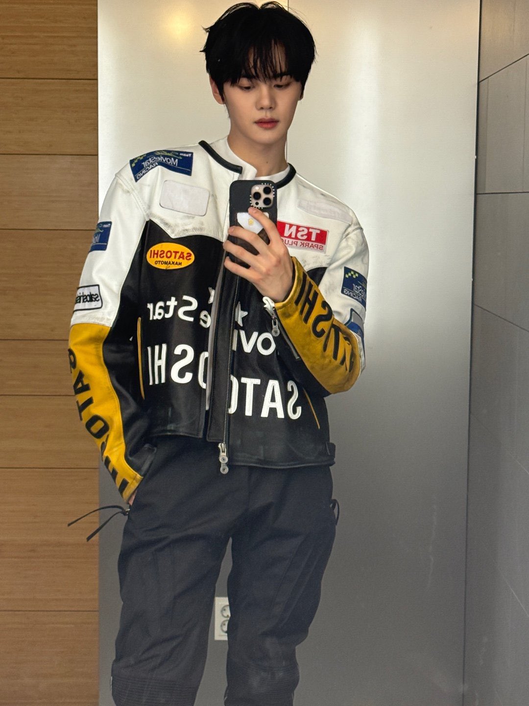 Behind-the-scenes cut of Kim Gyuvin (ZEROBASEONE)