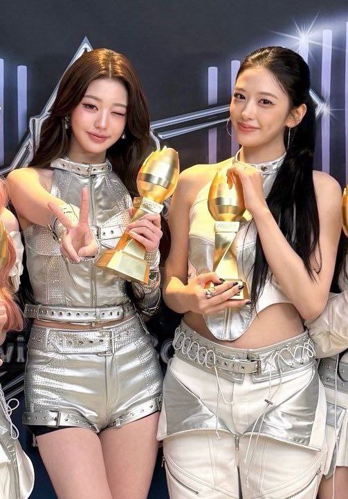 안유진 (IVE)의 최신 사진