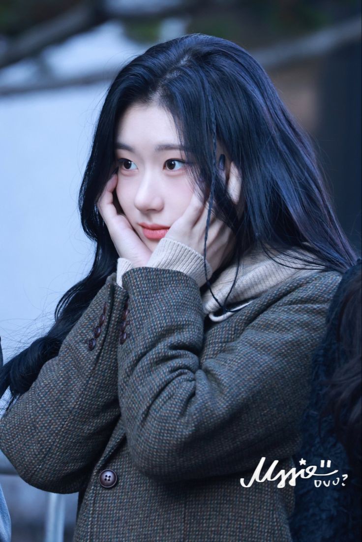 Behind-the-scenes cut of ITZY