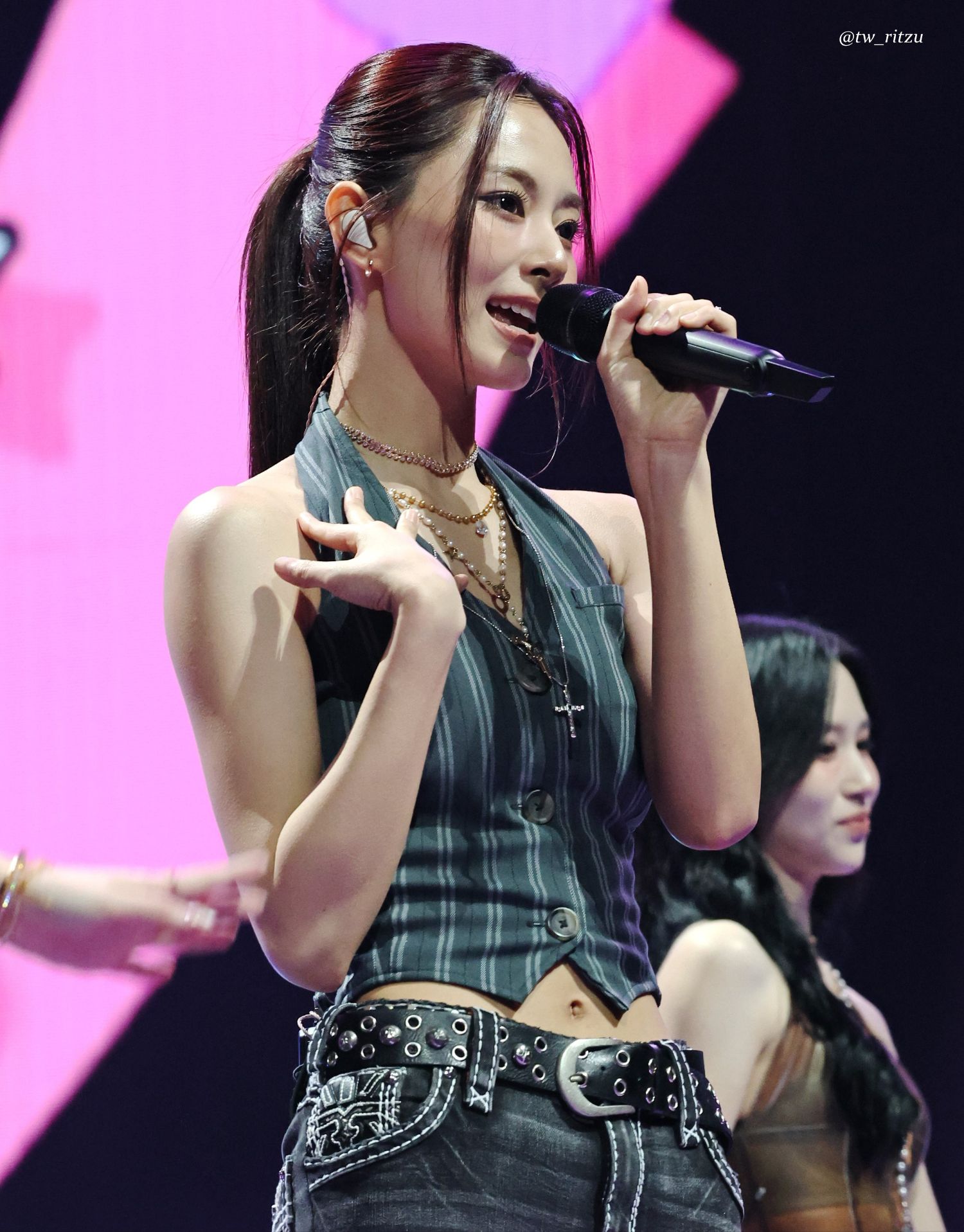 Latest photo of Tzuyu (TWICE)