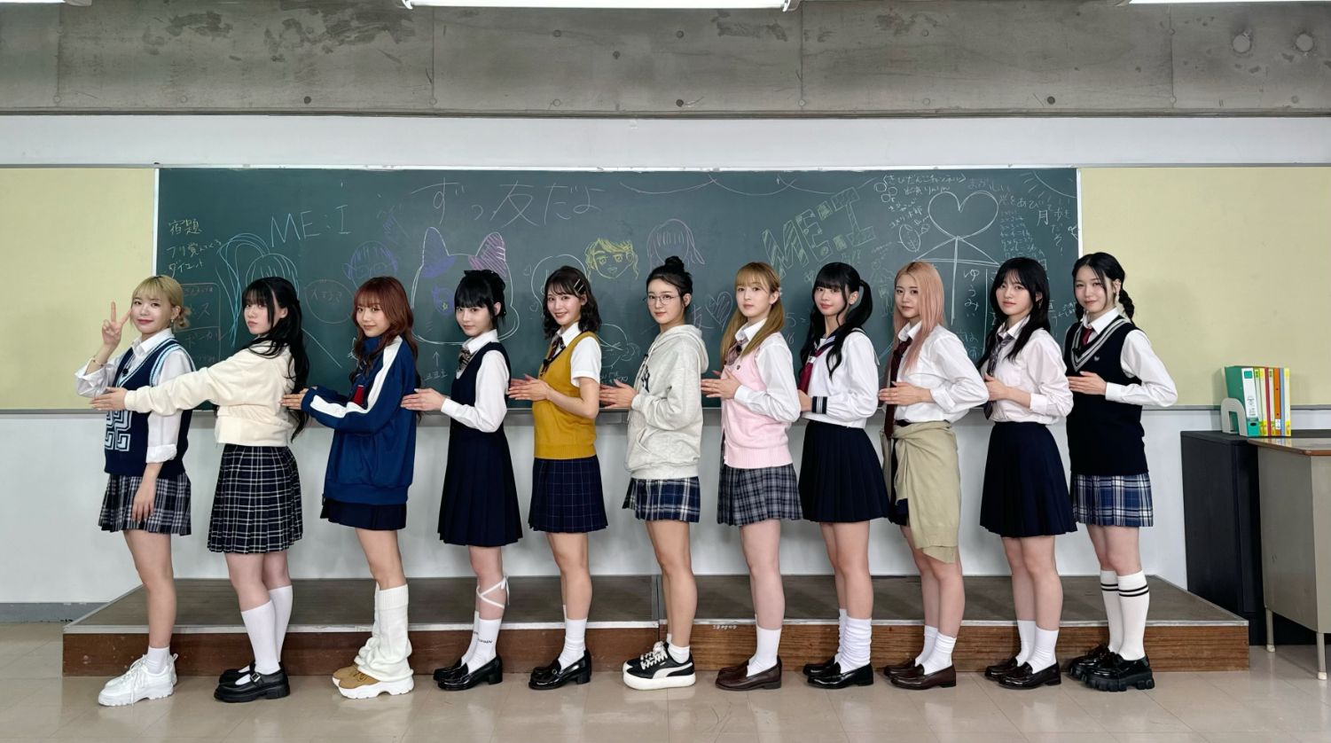 A moment captured by Murakami Rinon (ME:I)'s fan