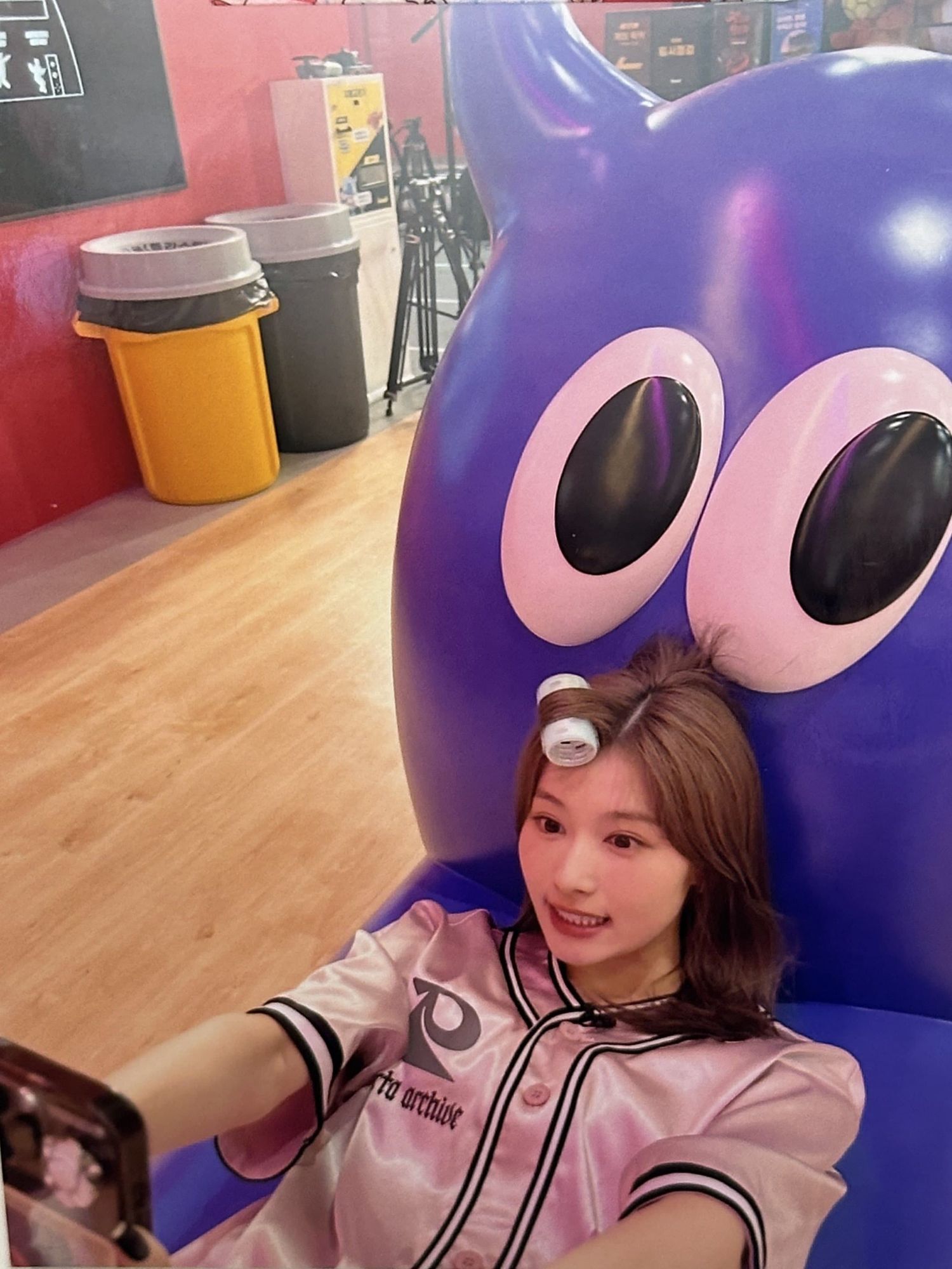 Latest photo of Sana (TWICE)