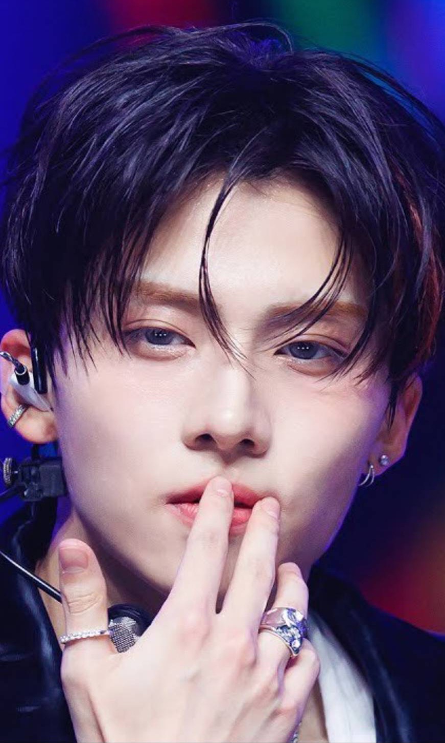 Recent activity shot of Lee Sangwon