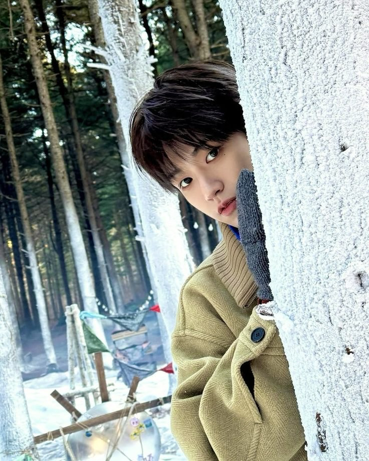 Recent activity shot of Riwoo (BOYNEXTDOOR)