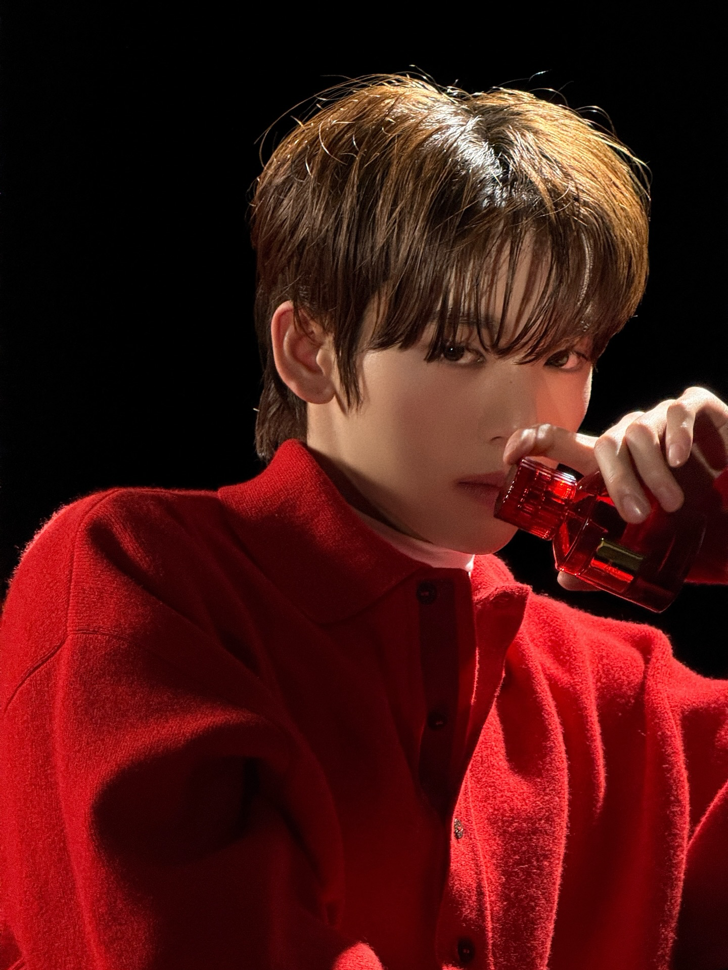 Recent activity shot of Han Yujin (ZEROBASEONE)