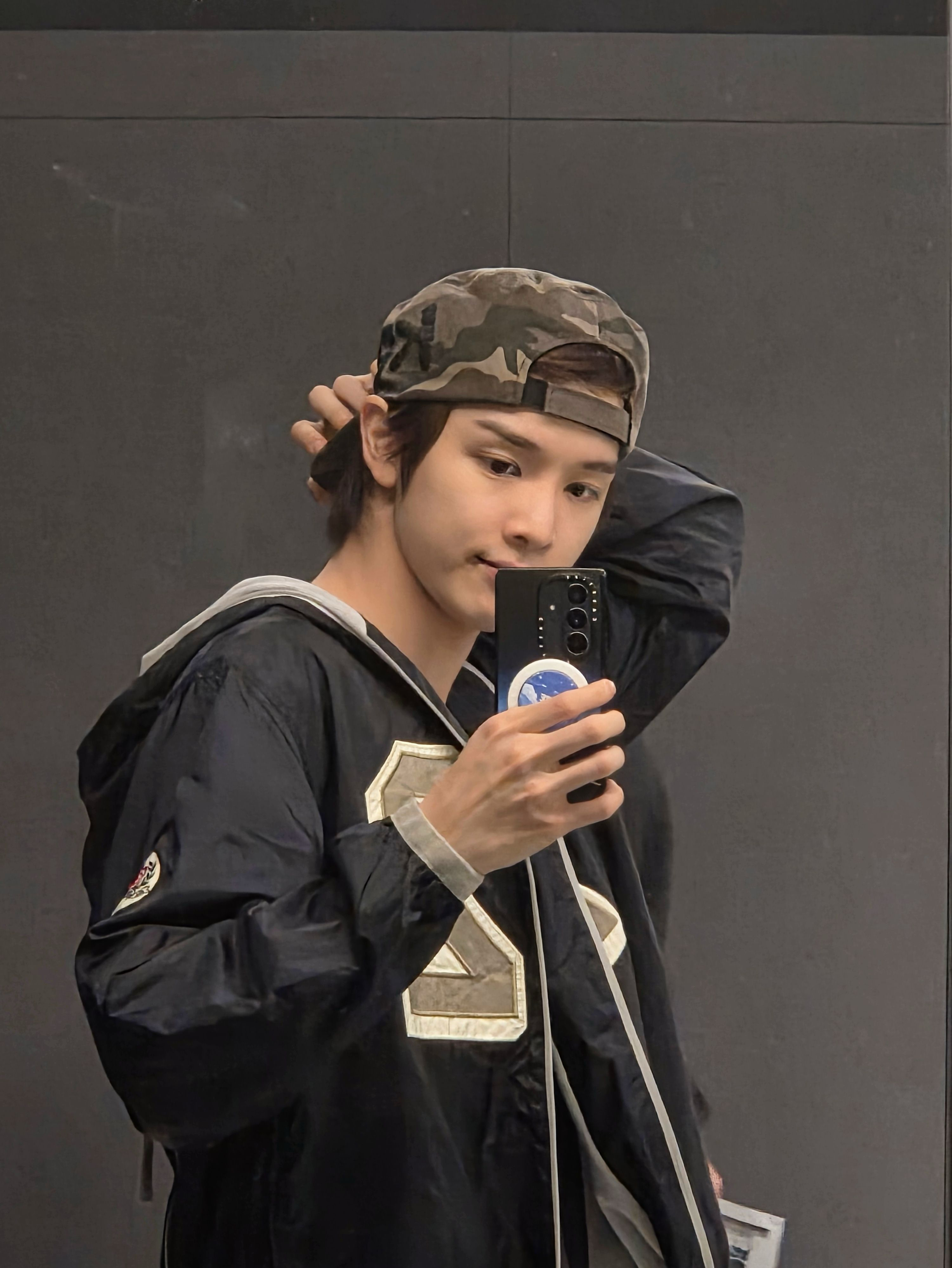 Behind-the-scenes cut of Sungchan (RIIZE)