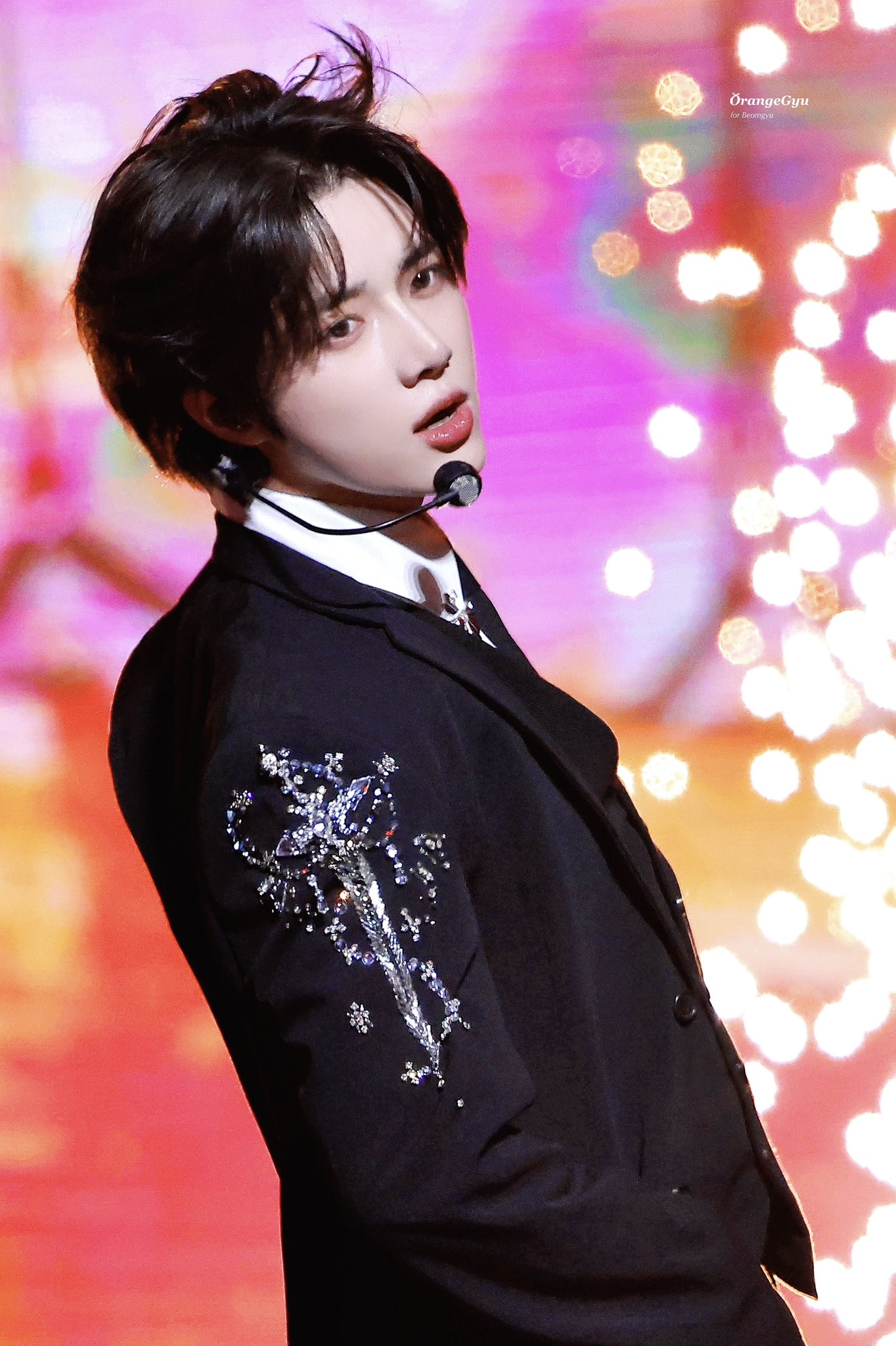 A moment captured by Beomgyu (TOMORROW X TOGETHER)'s fan