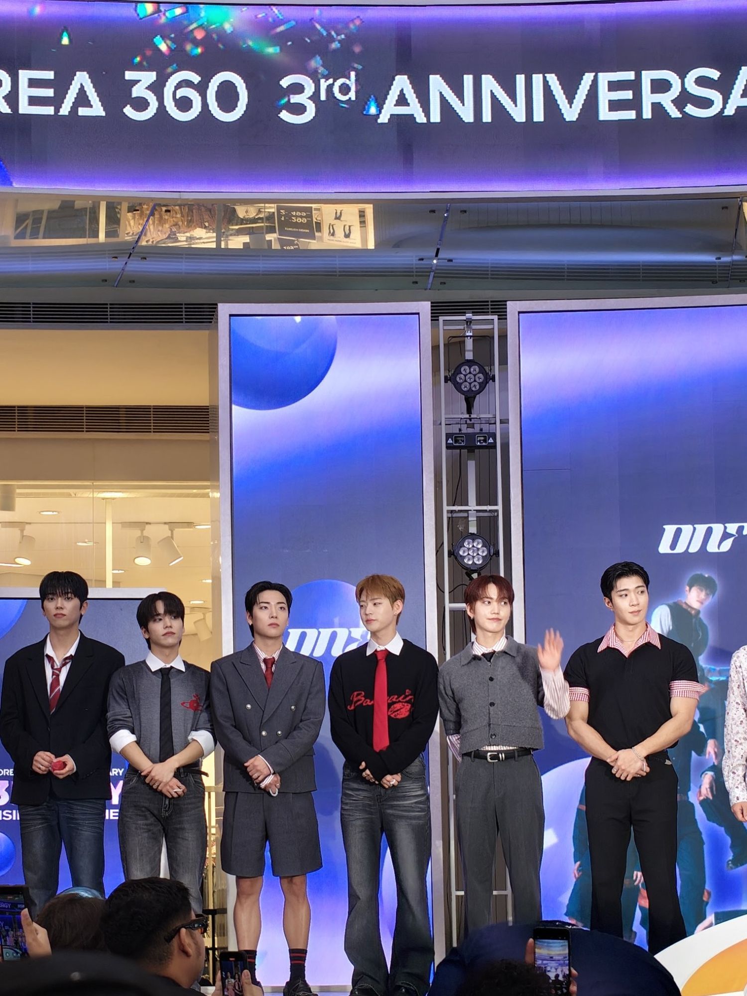 Behind-the-scenes cut of ONF