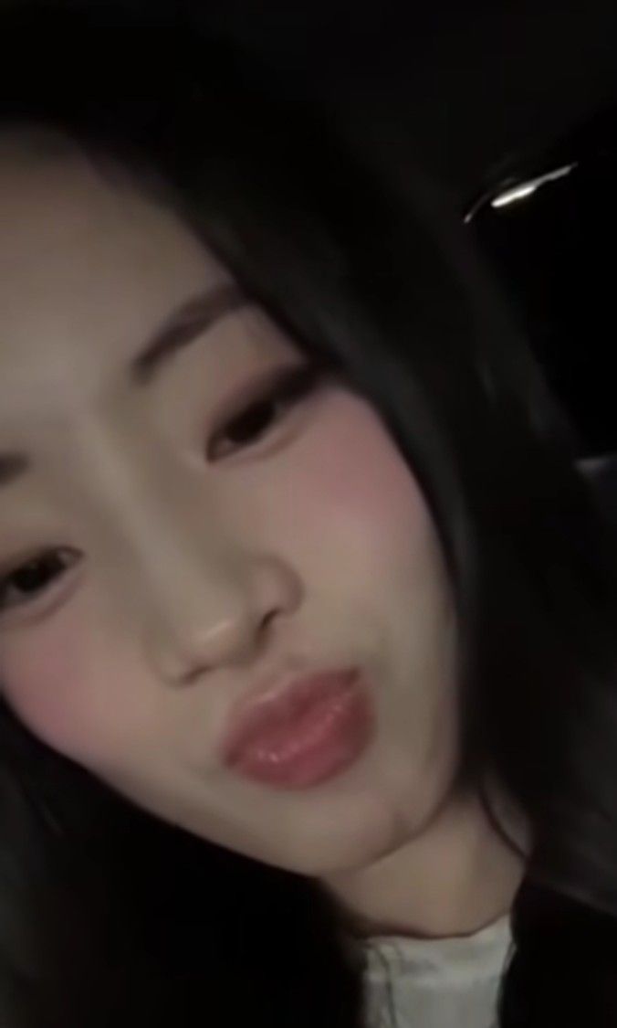 A moment captured by Dahyun (TWICE)'s fan