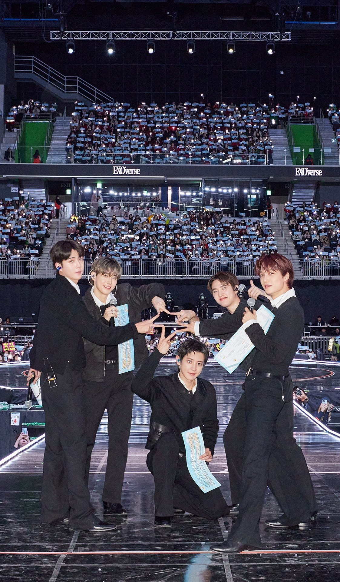 Fan-made special wallpaper for EXO