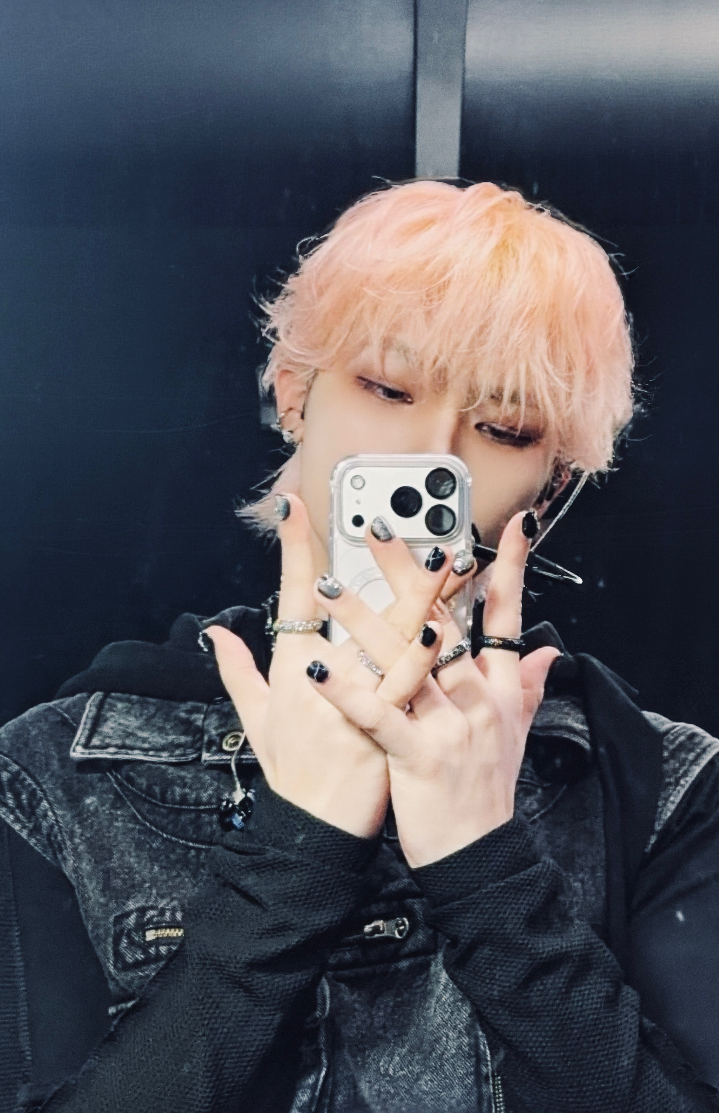 Nicholas (&TEAM)粉丝拍下的瞬间