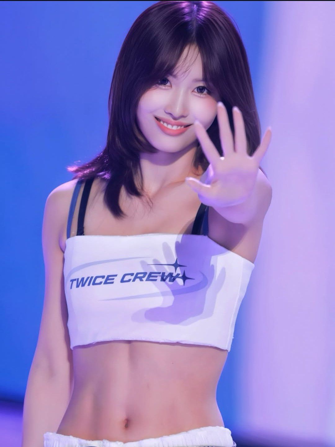 Foto terbaru Momo (TWICE)