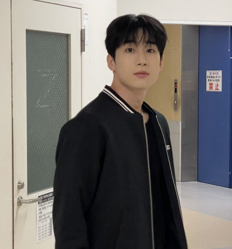 Potret di balik layar Han Seungwoo