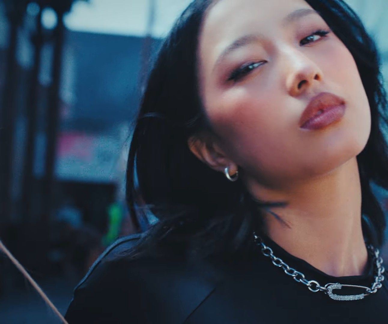 A moment captured by Lexi (GIRLSET)'s fan