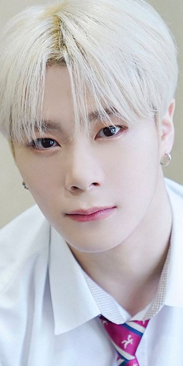 Today's most popular wallpaper in the Moonbin (ASTRO) community