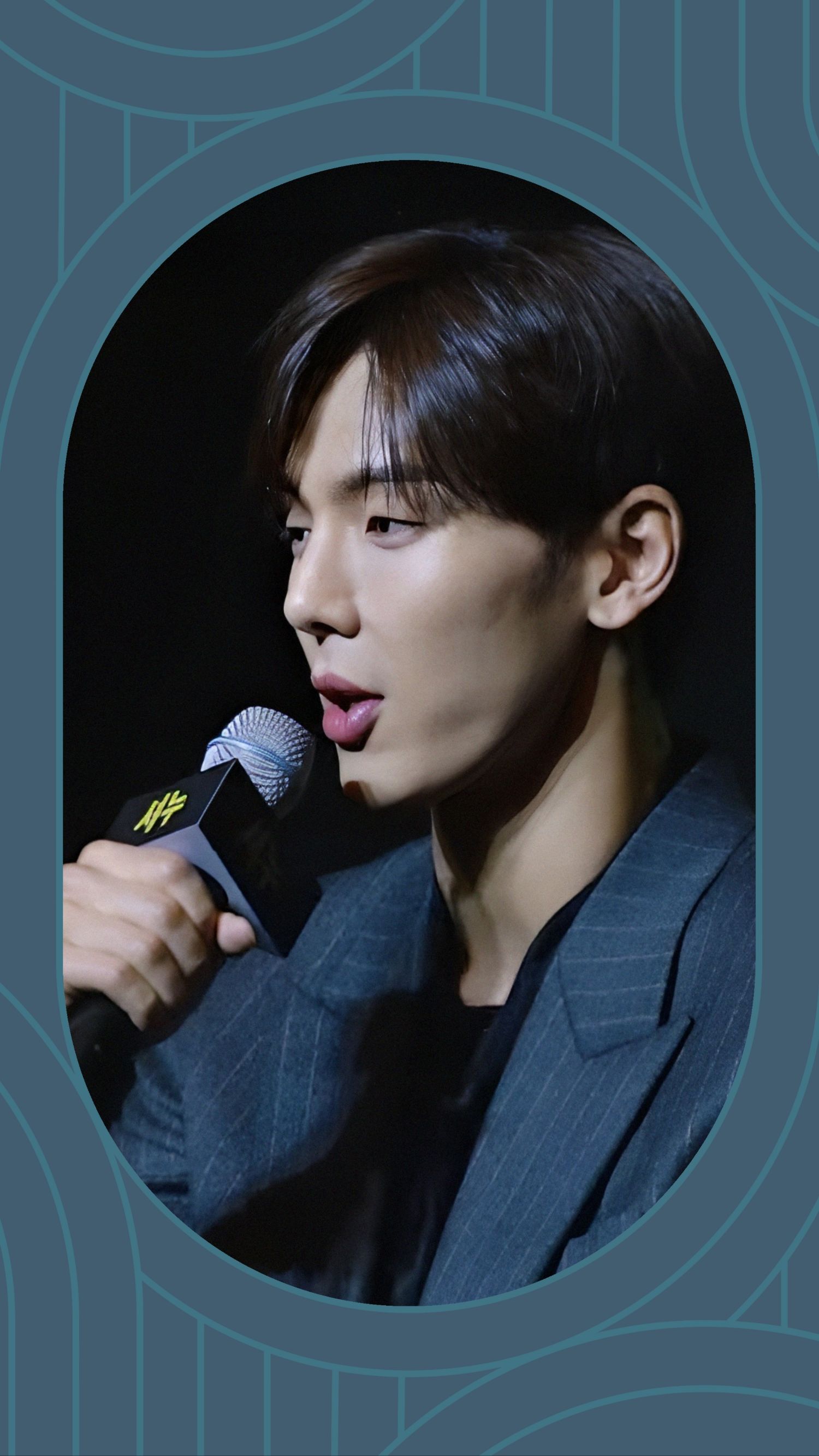 Behind-the-scenes cut of Shownu (MONSTA X)