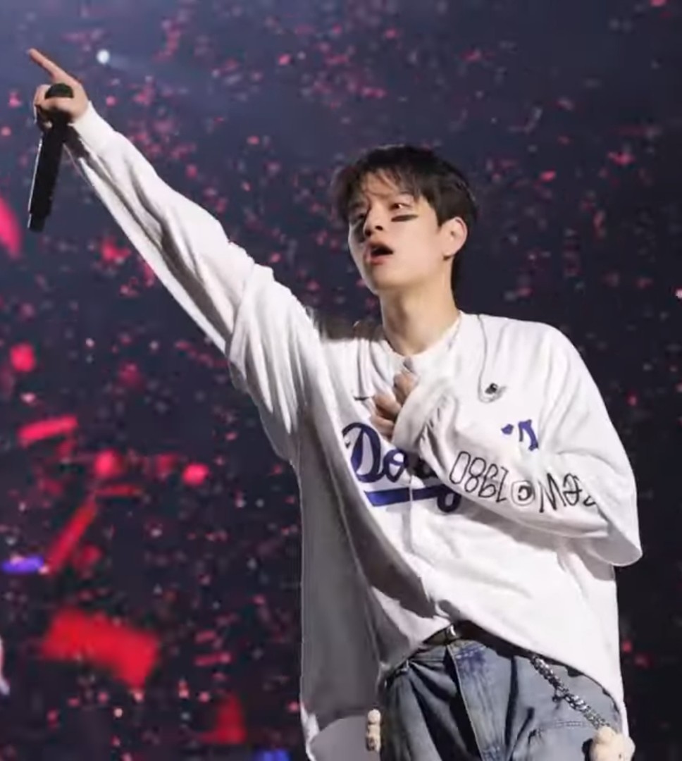 Latest photo of Seungmin (Stray Kids)