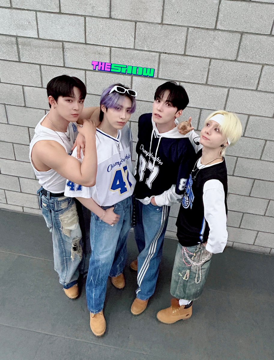 A moment captured by ONEUS's fan