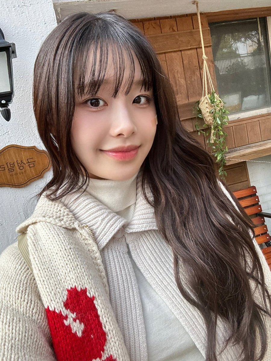 A moment captured by Chuu's fan