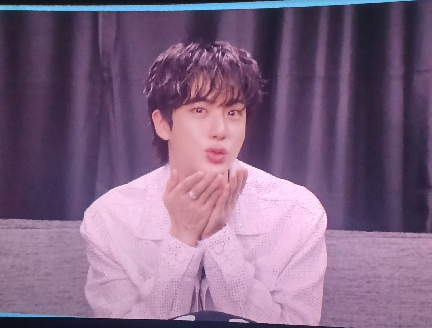 진 (방탄소년단) 최근 활동샷