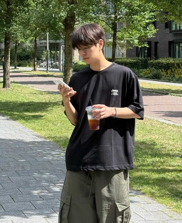 Behind-the-scenes cut of Seungmin (Stray Kids)