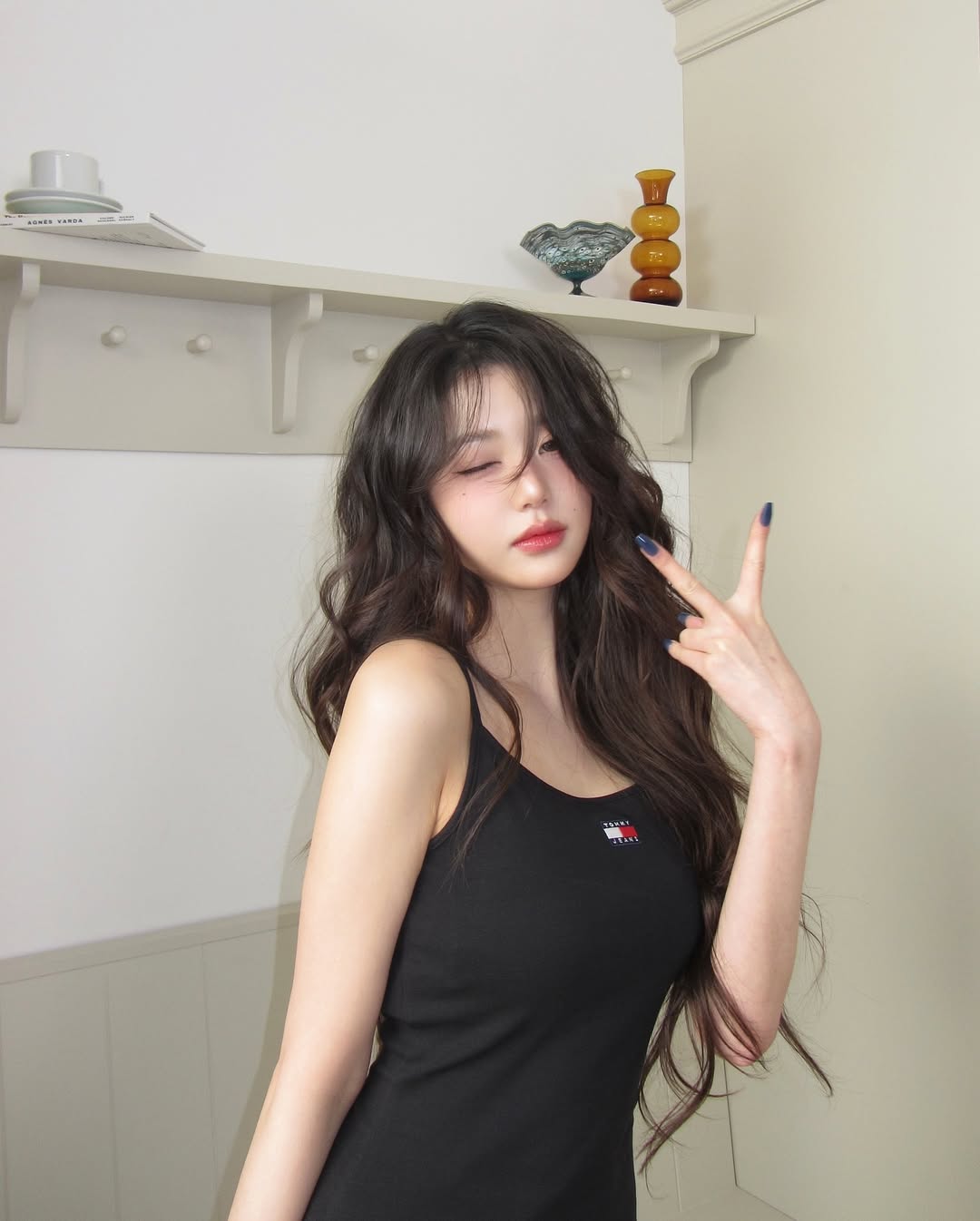 Latest photo of Jang Wonyoung (IVE)