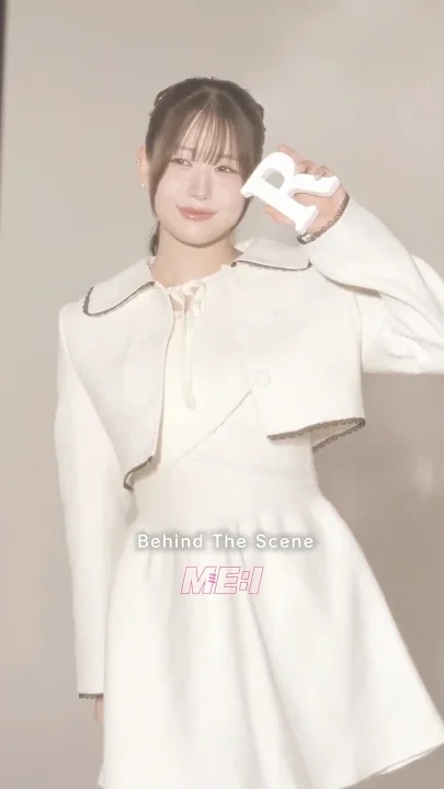 Recent activity shot of Kasahara Momona (ME:I)