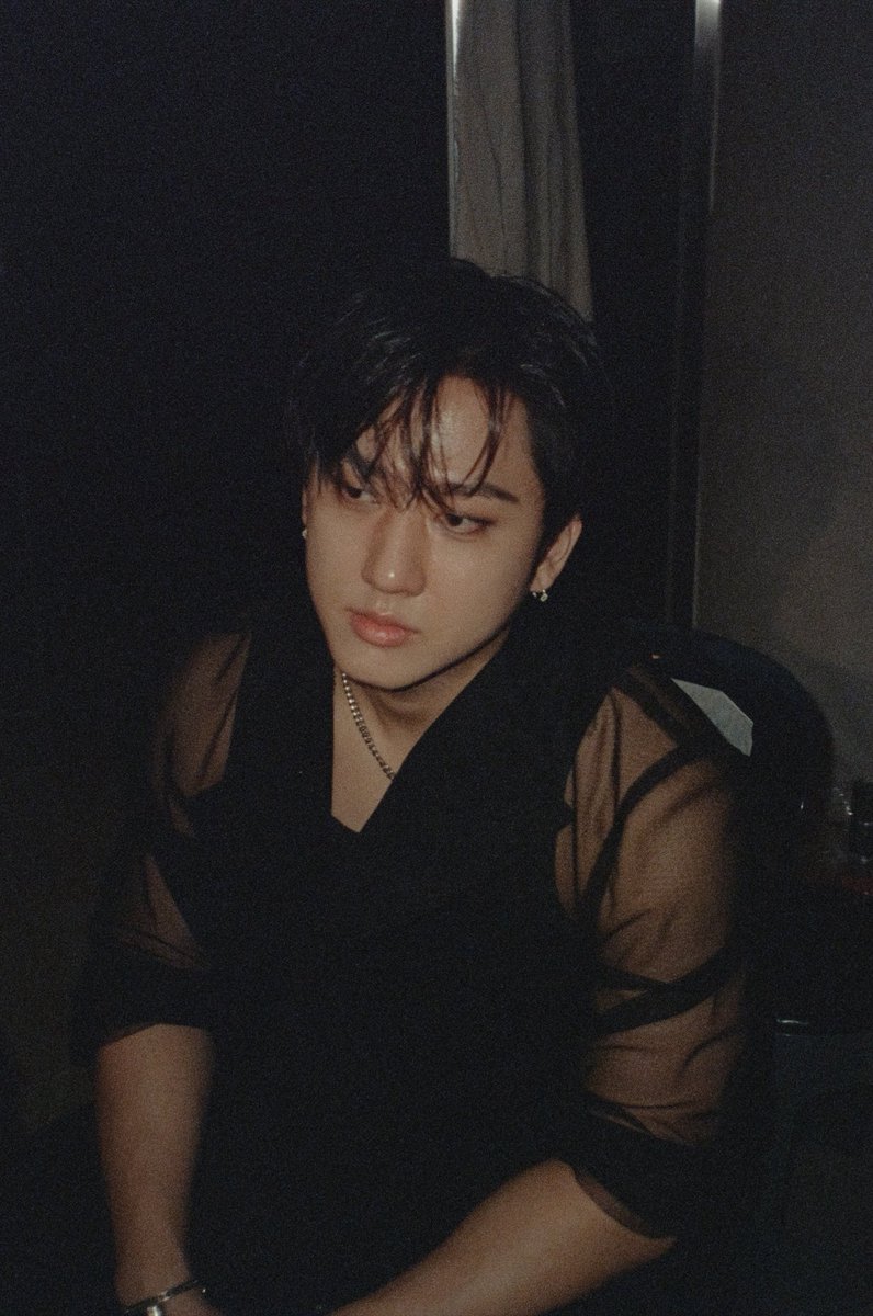 Behind-the-scenes cut of Changbin (Stray Kids)