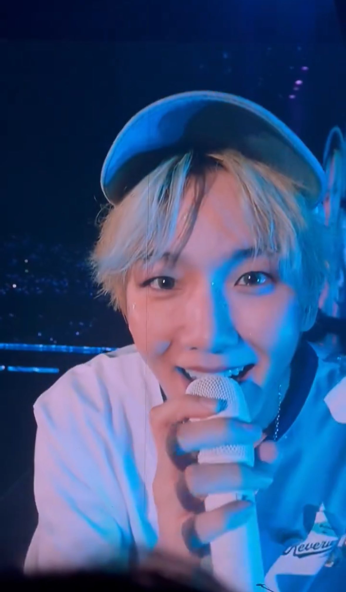 Fandom-recommended wallpaper image of Baekhyun (EXO)