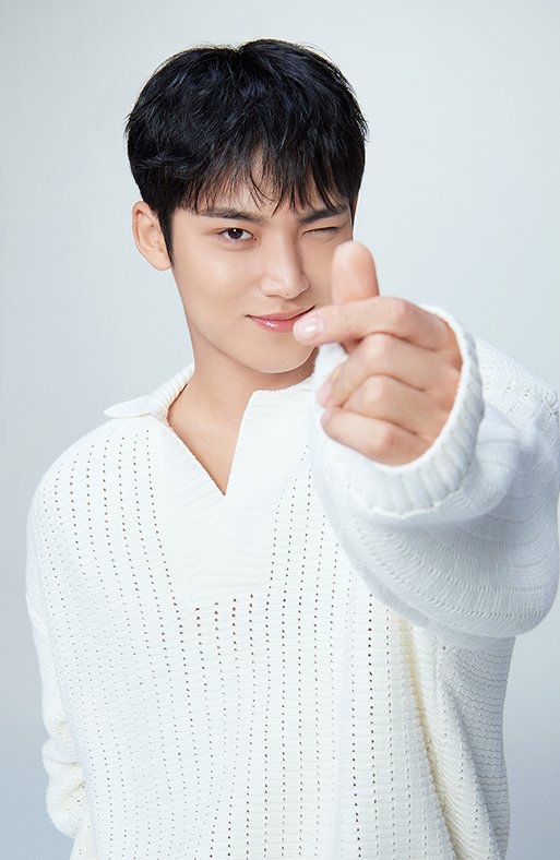 Behind-the-scenes cut of Mingyu (SEVENTEEN)