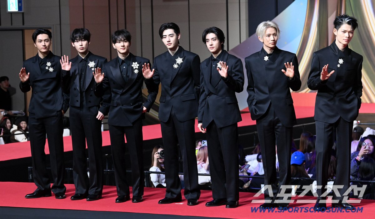 ENHYPEN的最新活動照片