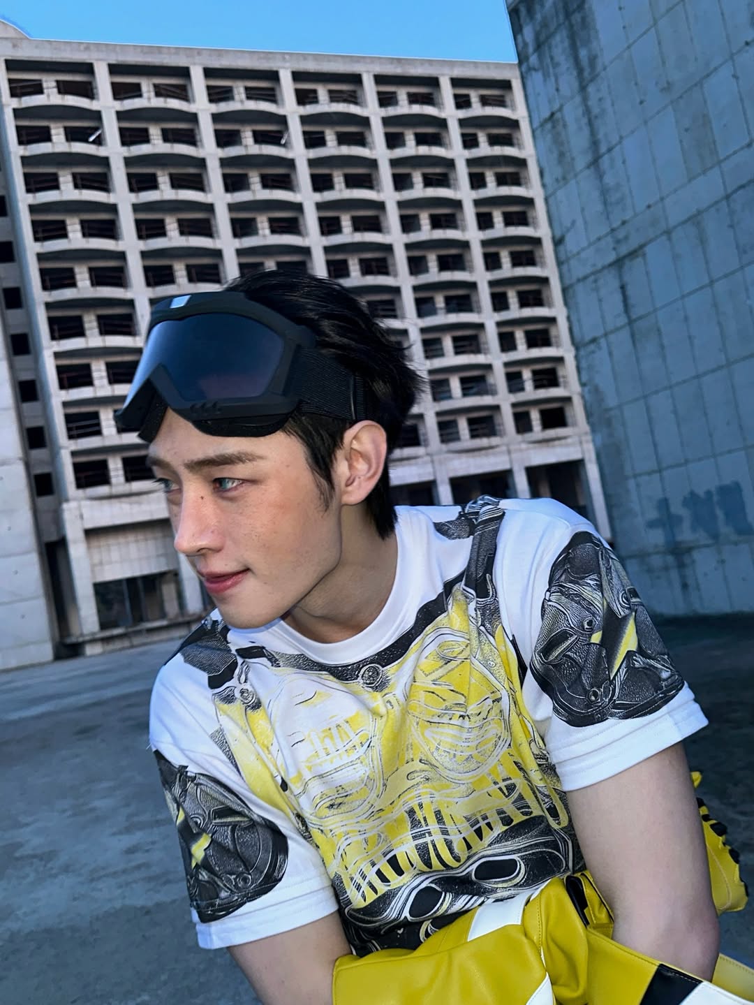 Recent activity shot of Sunghoon (ENHYPEN)
