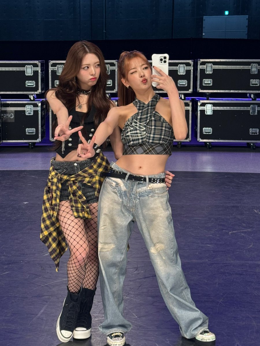 Recent activity shot of ITZY