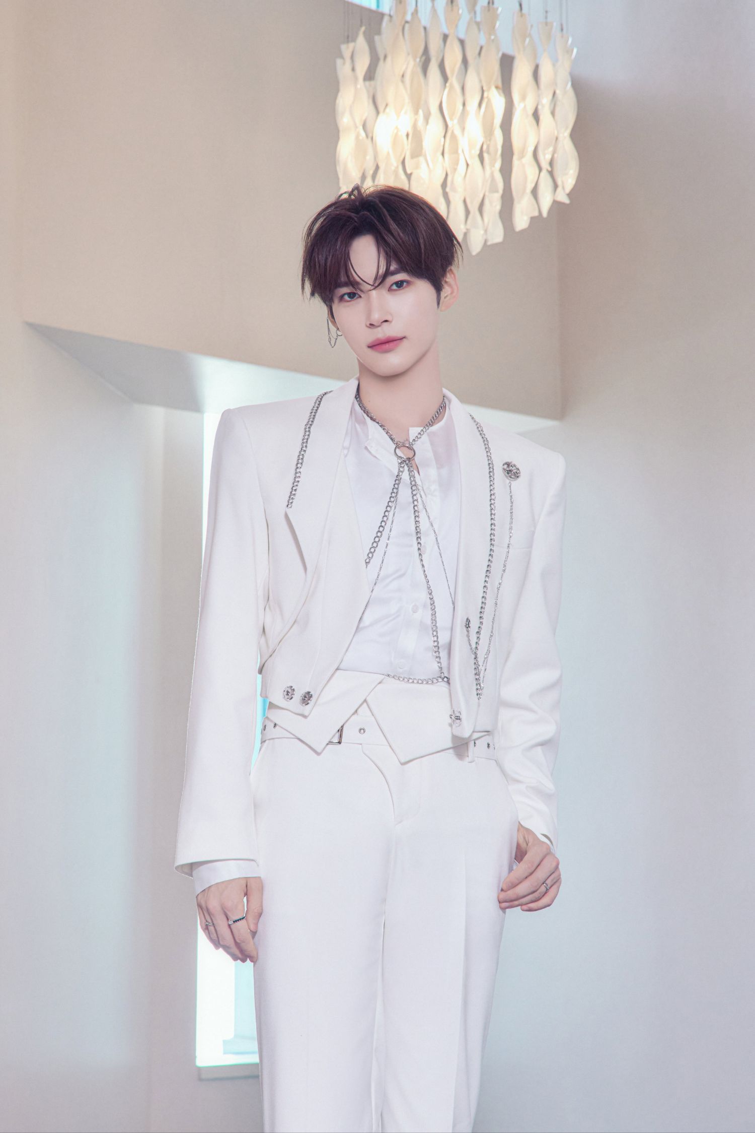 성한빈 (제로베이스원)의 비하인드 컷