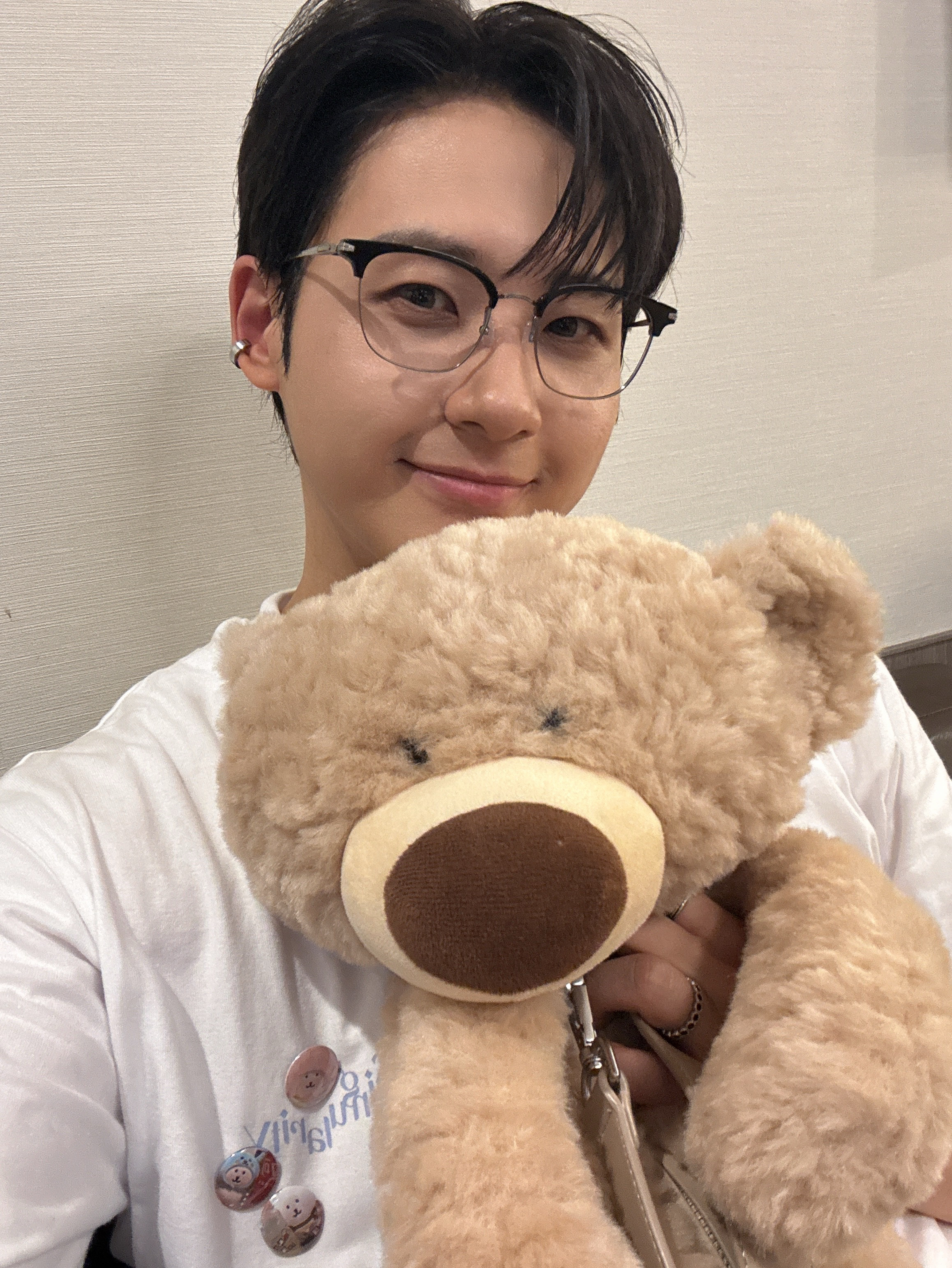 Recent activity shot of CNU (B1A4)