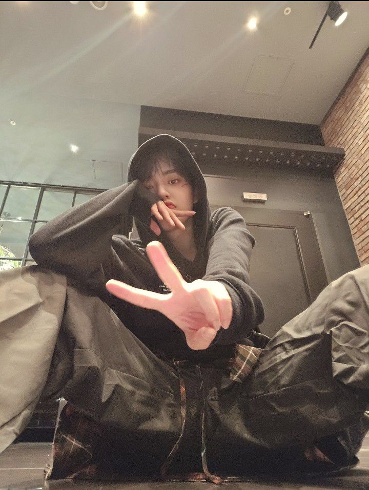 Behind-the-scenes cut of Hong Sungmin (FANTASY BOYS)
