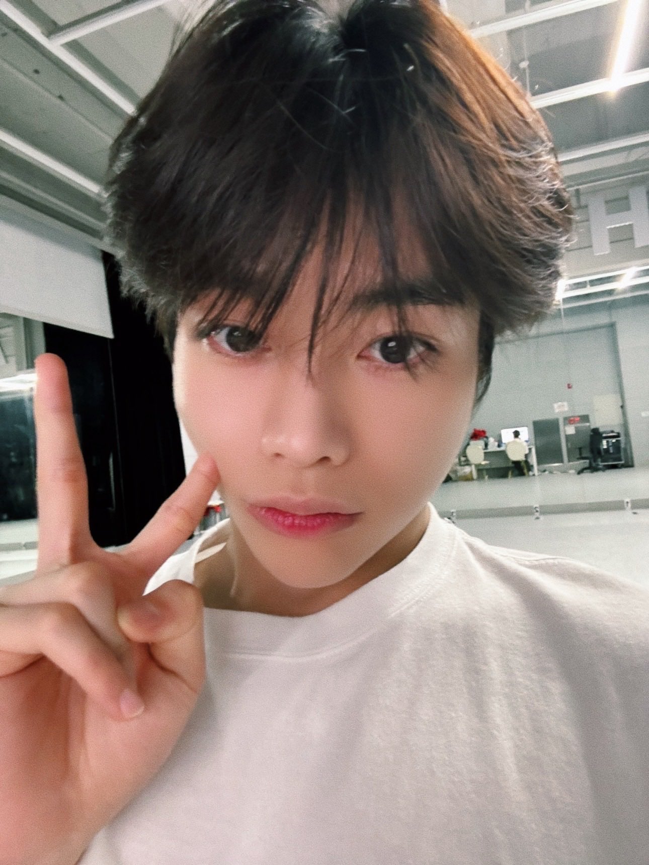 Foto terbaru Hanbin (TEMPEST)