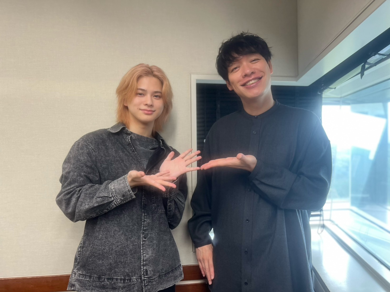 A moment captured by Matsuda Jin (INI)'s fan