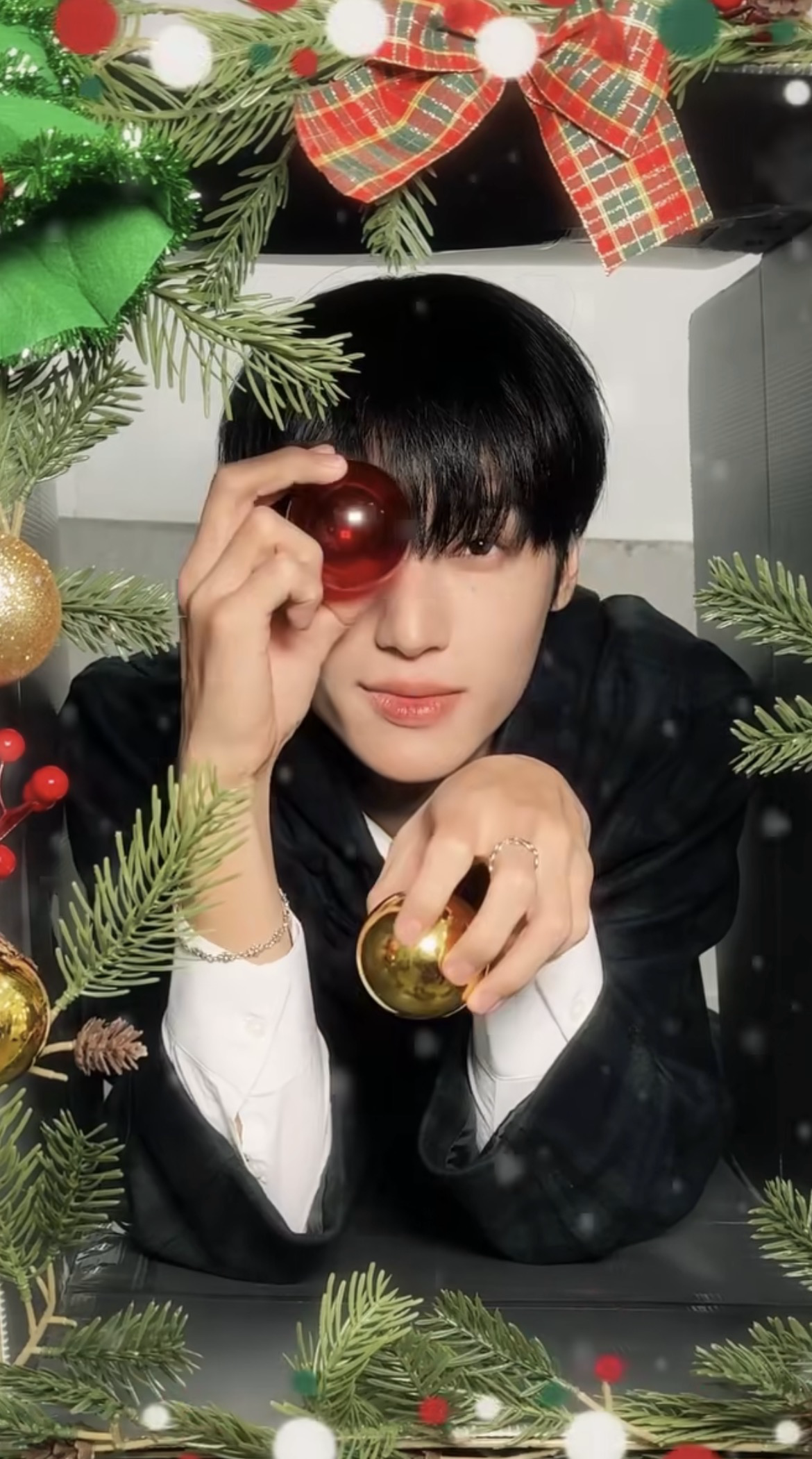 Recent activity shot of Wooyoung (ATEEZ)