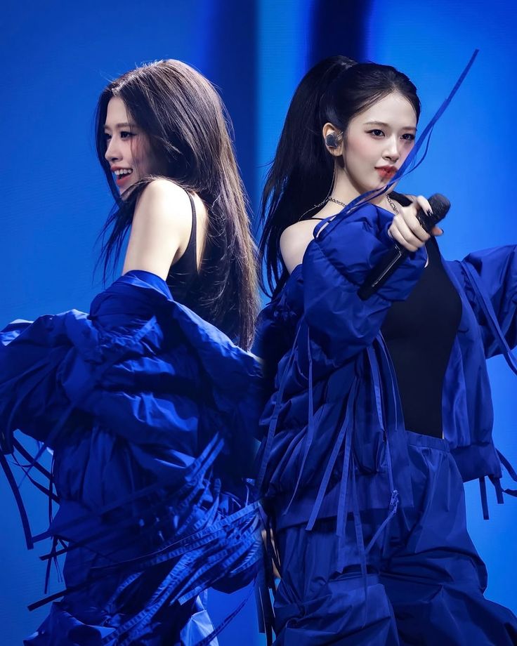 안유진 (IVE)의 최신 사진