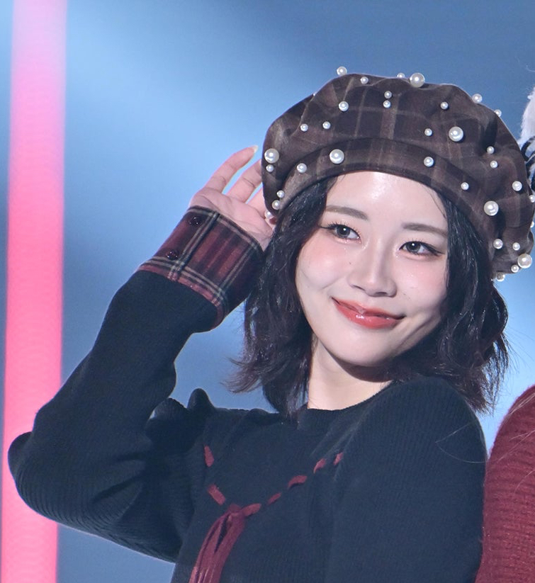 Foto aktivitas terbaru Sasaki Kokona (ME:I)