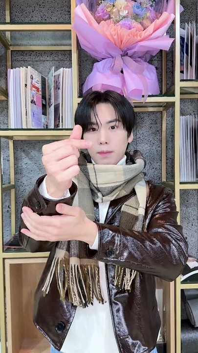 아스트로 최근 활동샷